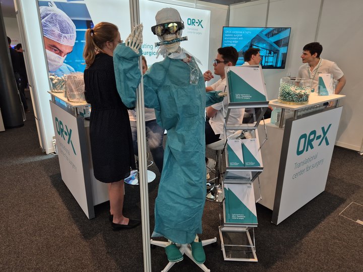 Skeleton "Oscar" welcomes visitors at the OR-X booth